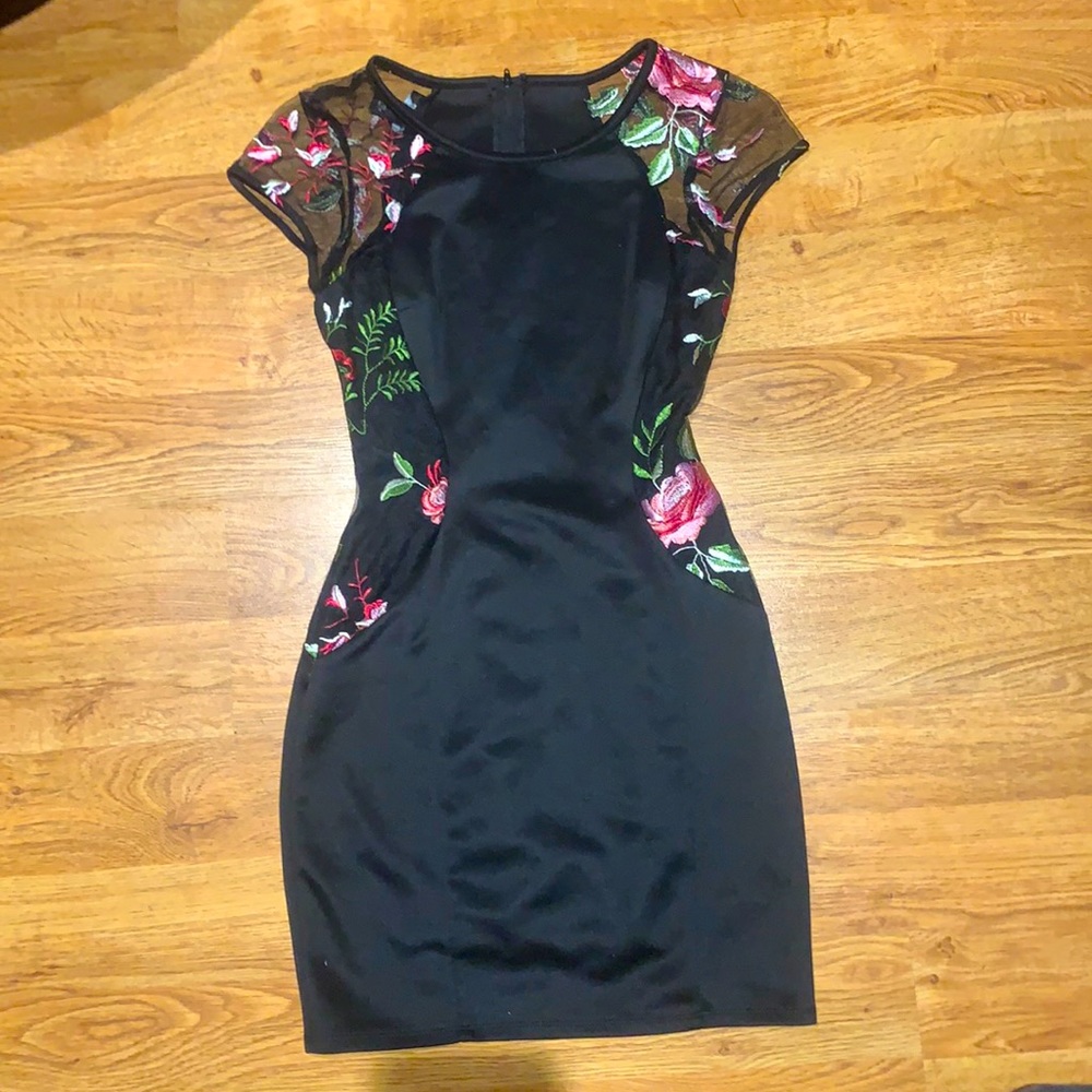 black bodycon formal dress